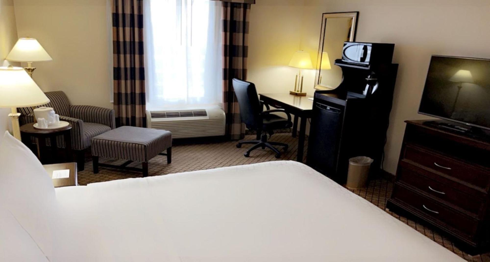 Holiday Inn Express & Suites Huntsville By Ihg Ngoại thất bức ảnh