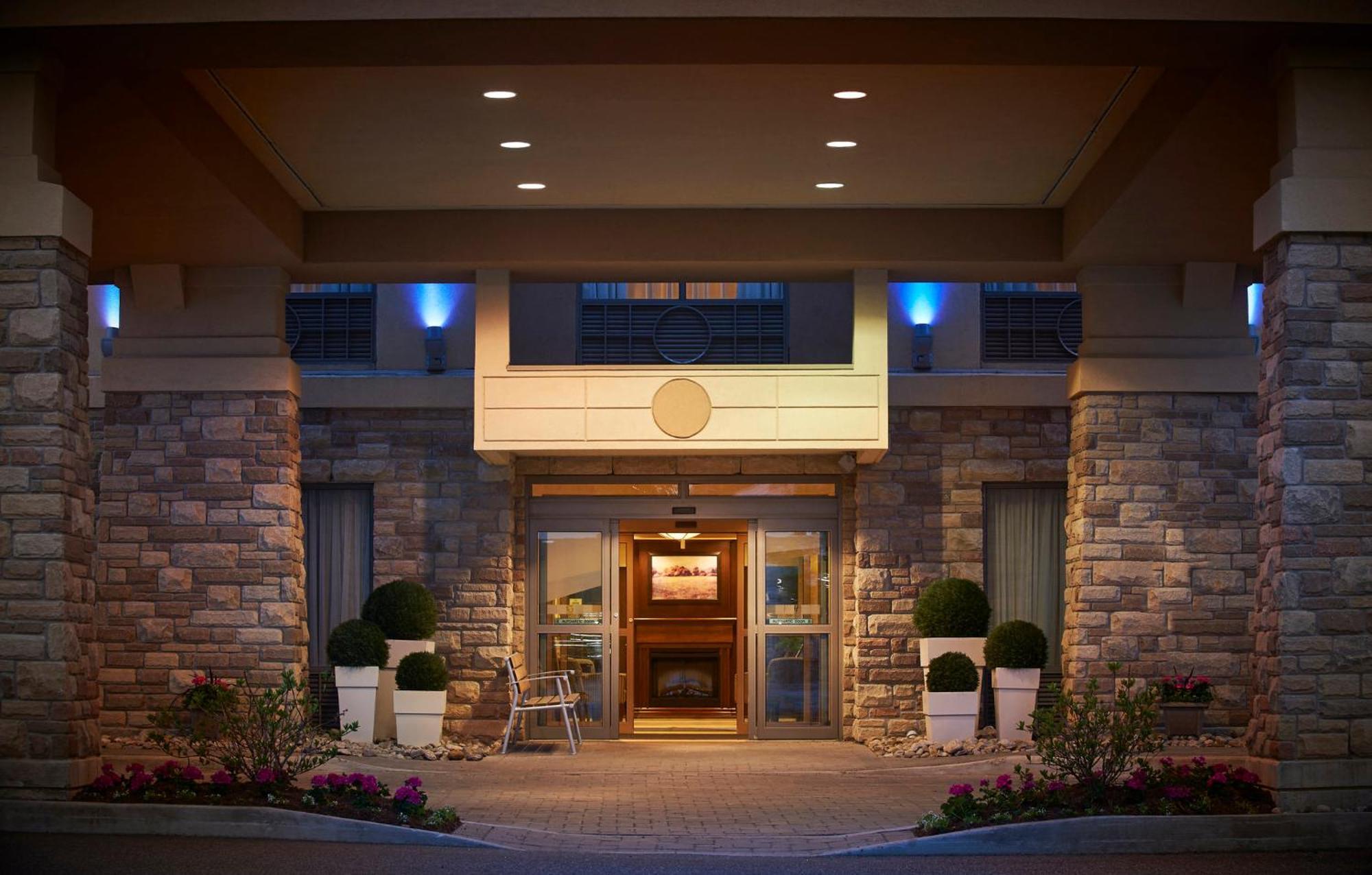 Holiday Inn Express & Suites Huntsville By Ihg Ngoại thất bức ảnh