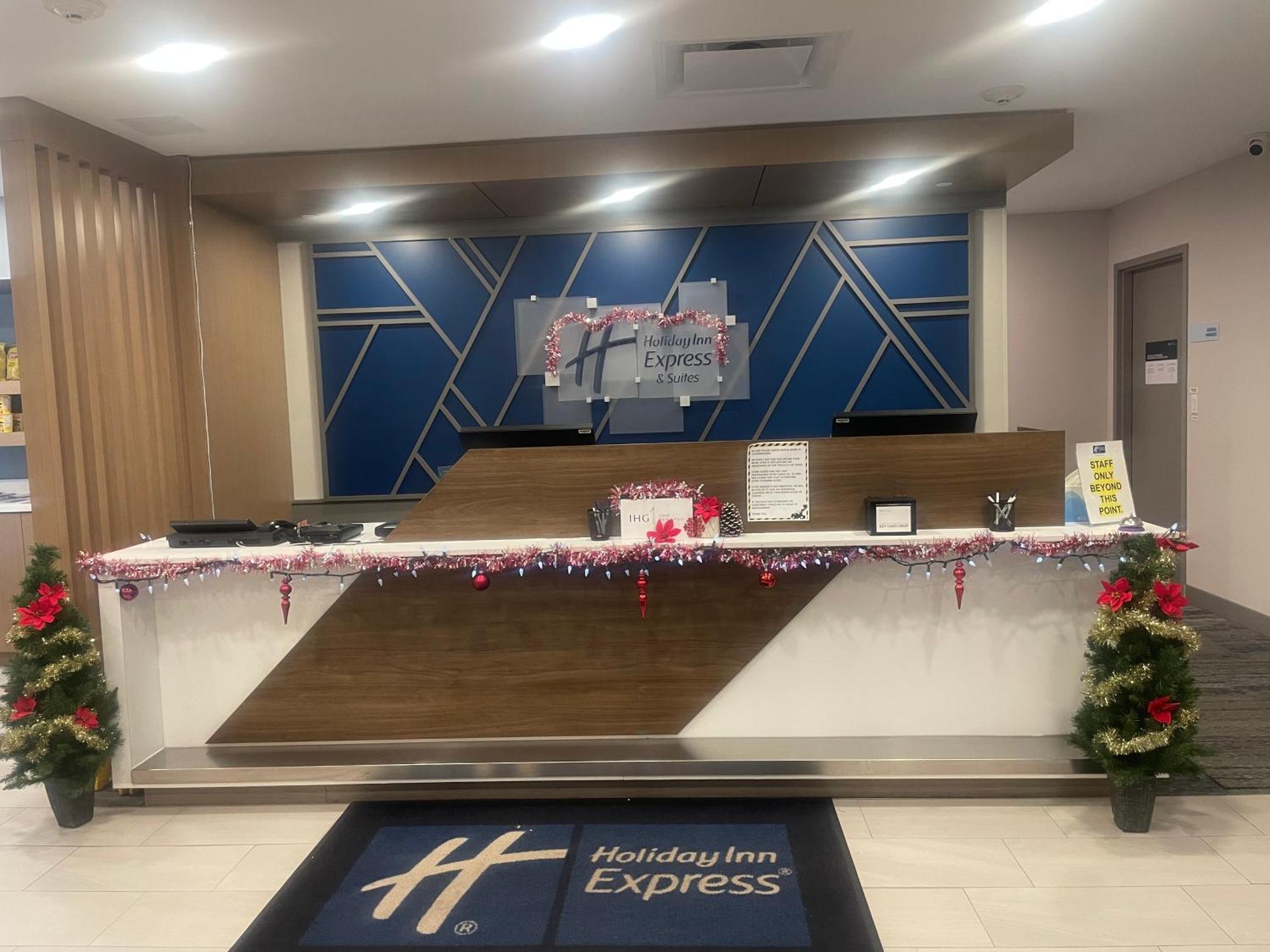 Holiday Inn Express & Suites Huntsville By Ihg Ngoại thất bức ảnh